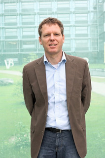Prof. Dr. Christoph Knill